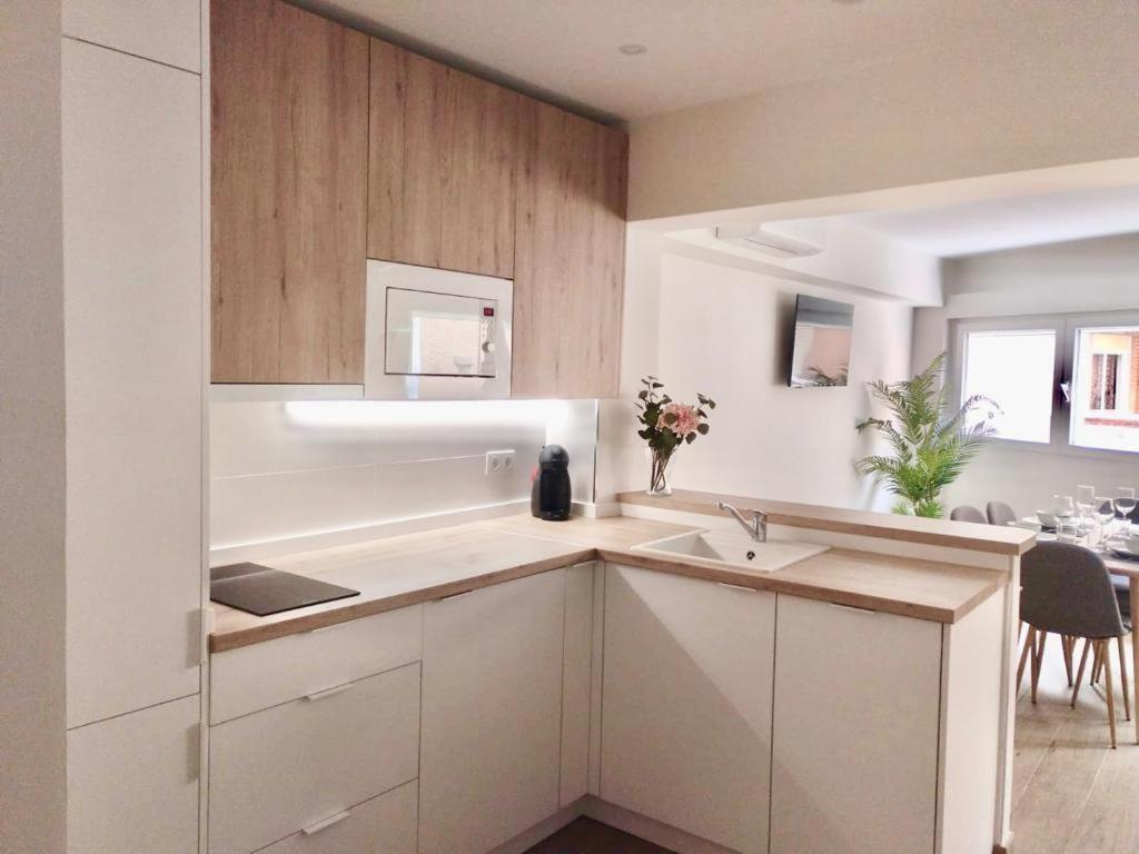 Apartamento Turistico Clavellinas IV Caces エクステリア 写真